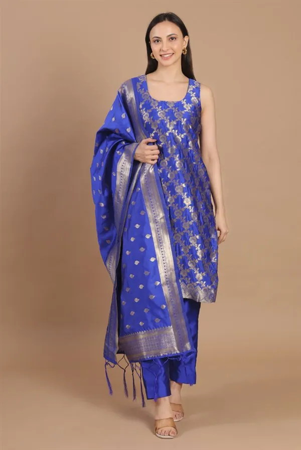 The Royal Blue Banarasi Silk Ensemble